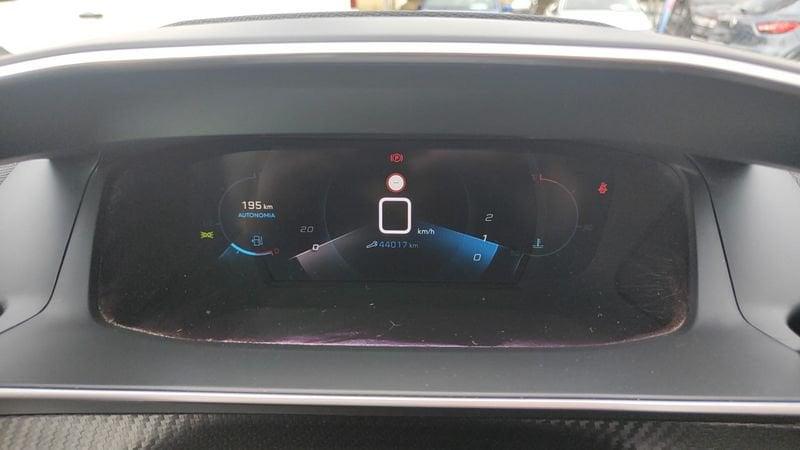 Peugeot 2008 PureTech 130 S&S Allure Pack