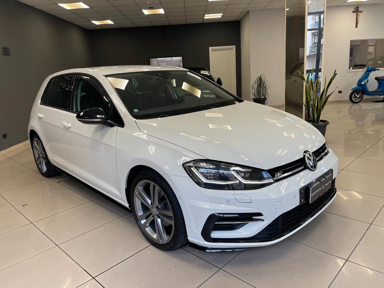 Volkswagen Golf 1.6 TDI 115cv IQ.Drive
