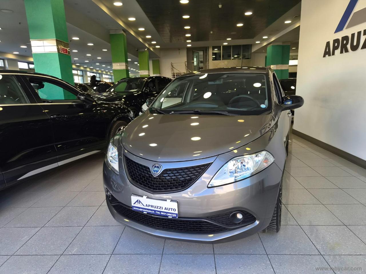 LANCIA Ypsilon 1.2 69 CV 5p. GPL Ecochic Gold