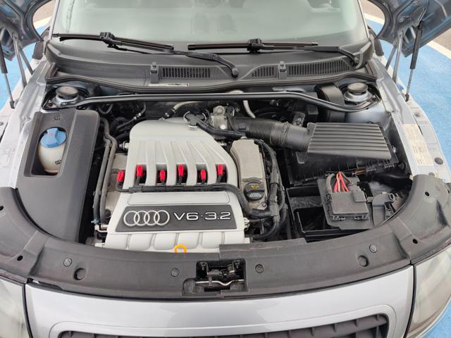 AUDI TT Coupé 3.2 Quattro ( CAMBIO MANUALE )