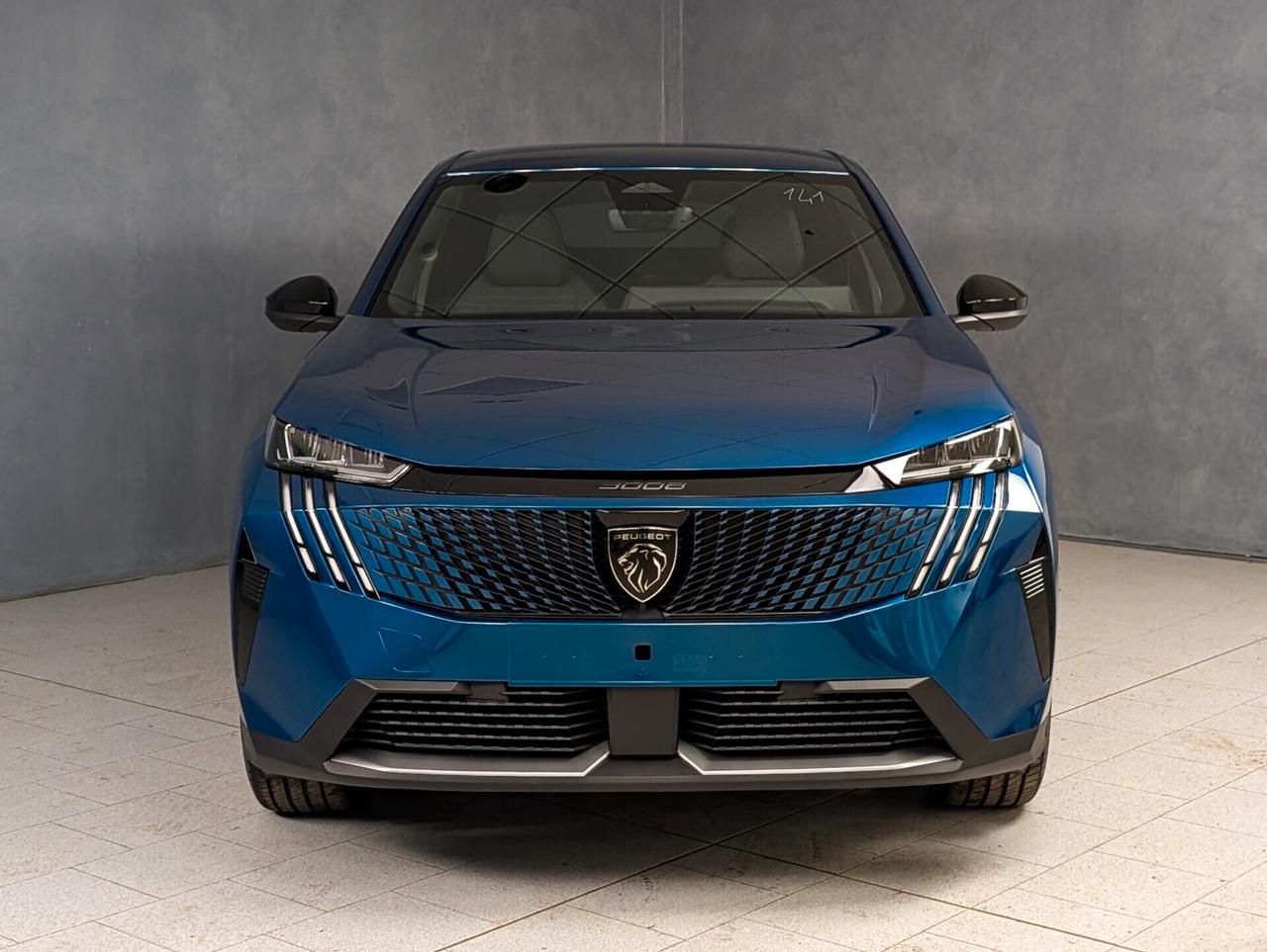 Peugeot 3008 Hybrid 136 e-DCS6 Allure KM0