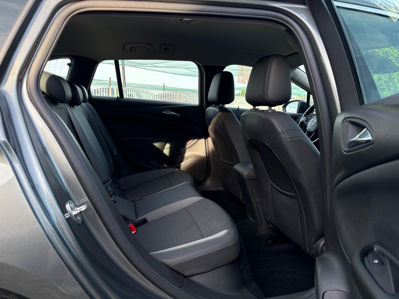 Opel Astra 1.5 CDTI 122 CV S&S AT9 Sports Tourer Ultimate