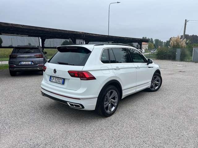 Volkswagen Tiguan 2.0 tdi R-Line 150cv dsg IVA ESPOSTA PREZZO REALE