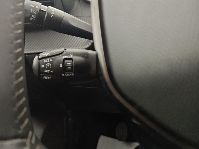 Peugeot 208 PureTech 100 Stop&Start 5 porte Allure