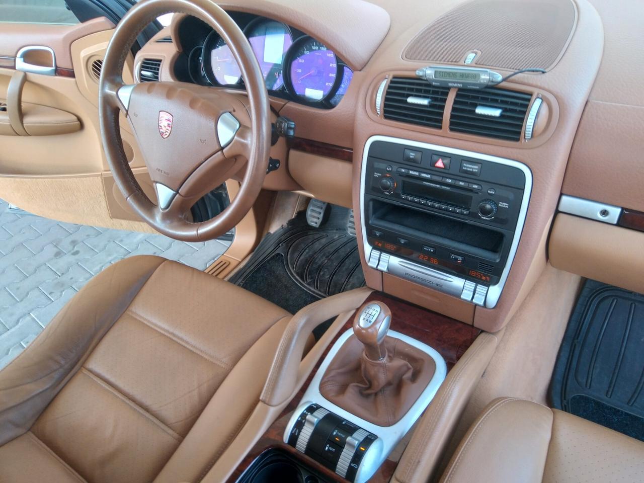 Porsche Cayenne 3.2 V6 250cv cambio manuale 6marce