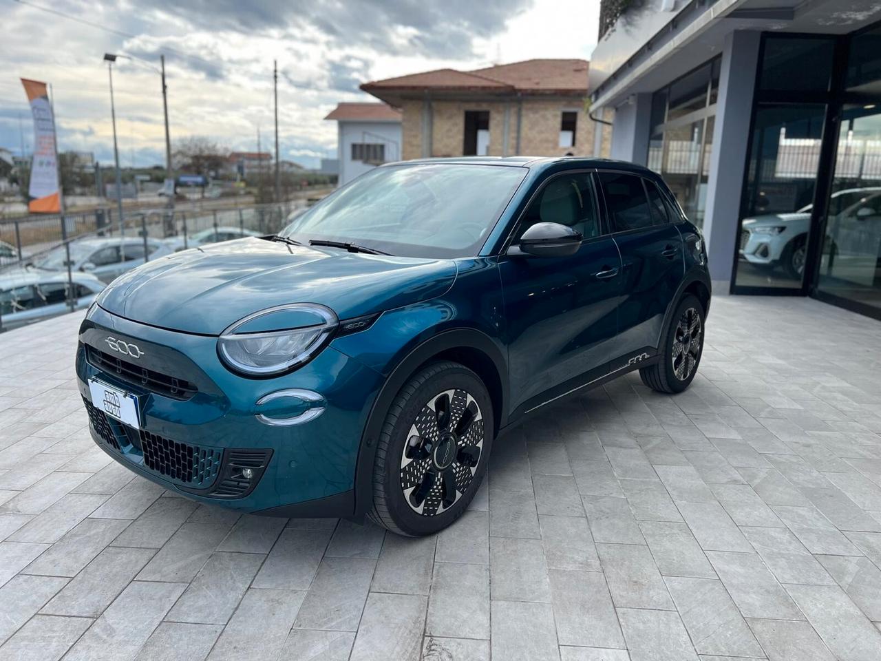 Fiat 600 Hybrid DCT MHEV La Prima