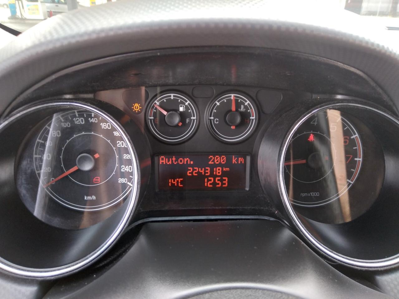 Fiat Bravo 1.4 90cv benzina 6marce Dynamic x neopatentati