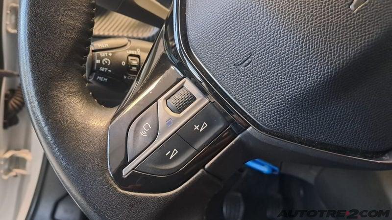 Peugeot 2008 2008 PureTech 130 S&S Allure