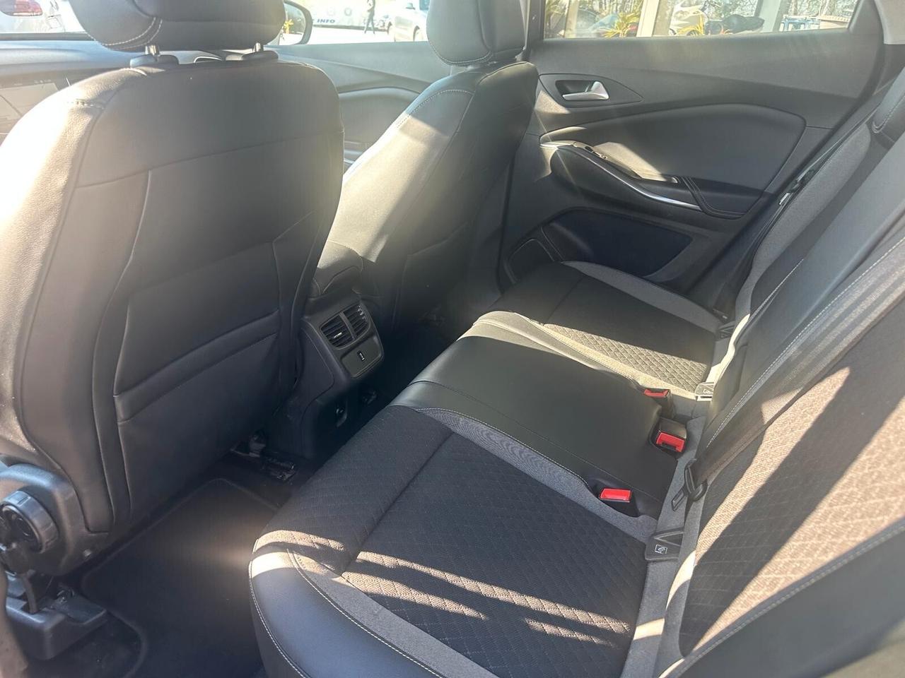 Opel Grandland X 1.5 diesel Ecotec Start&Stop Ultimate NEOPATENTATI