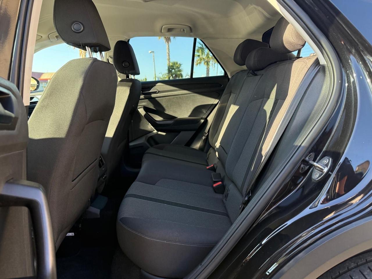 Volkswagen T-Roc 2.0 TDI SCR 150 CV DSG R-Line