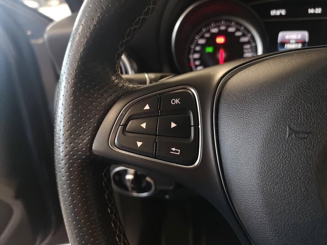 Mercedes-benz GLA 200 180 d Sport 4 MATIC