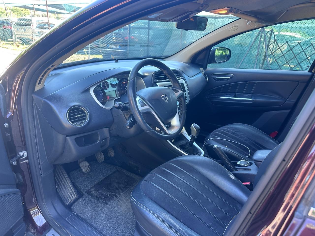 Lancia Delta 1.4 T-Jet 120 CV Argento Ecochic GPL