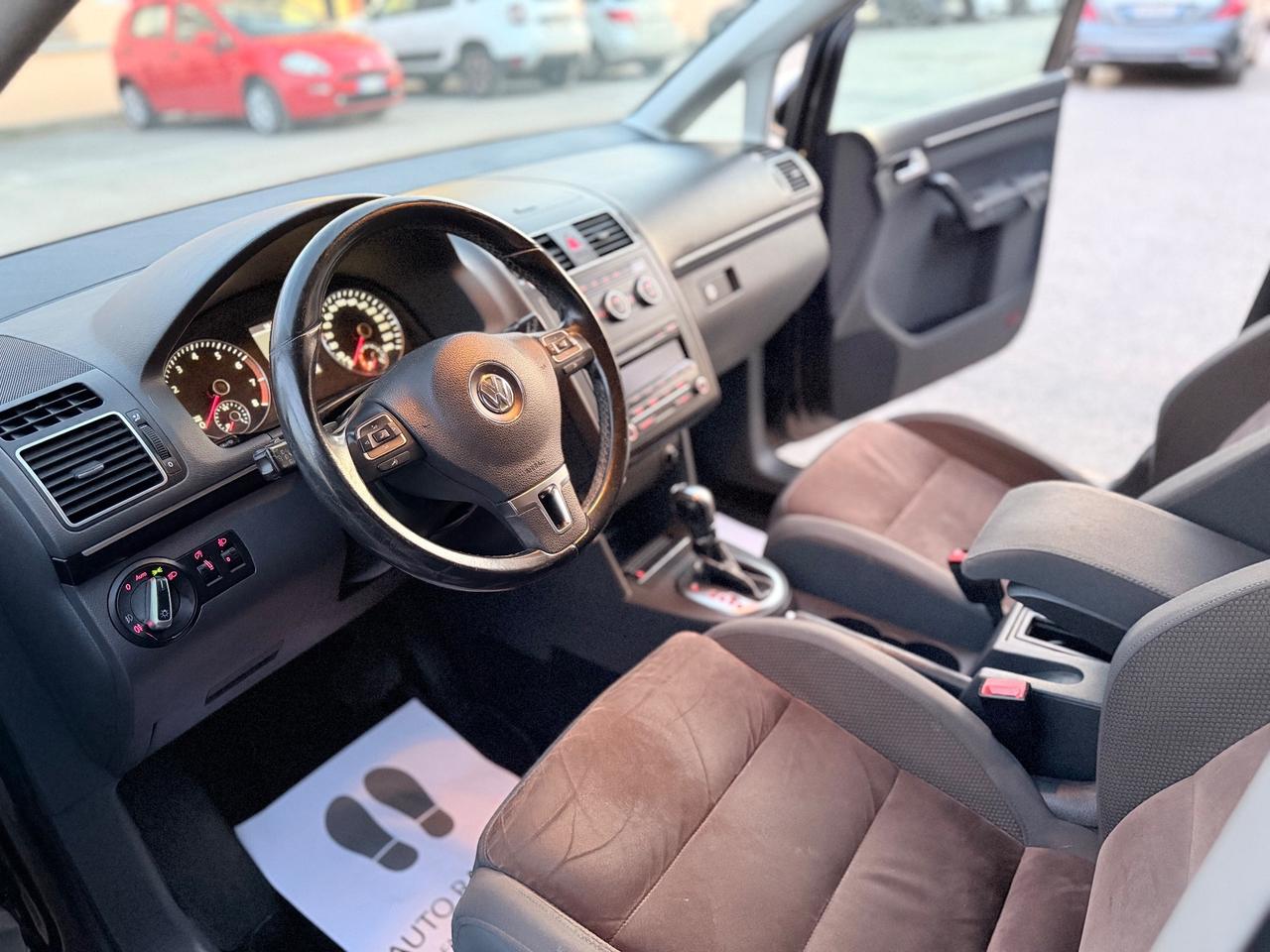 Volkswagen Touran 1.4 Highline EcoFuel DSG