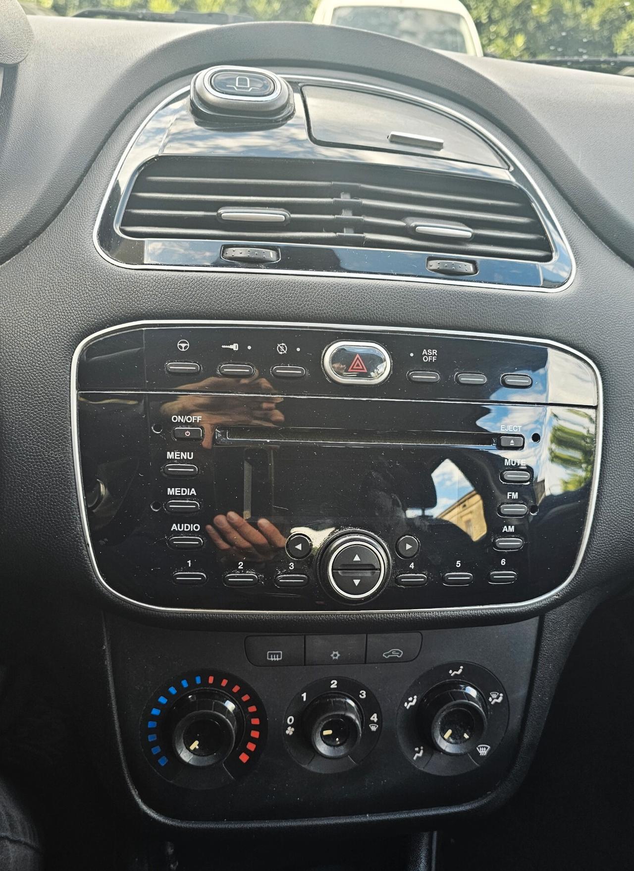 Fiat Punto 1.3 MJT II 95 CV Lounge TAGLIANDATA
