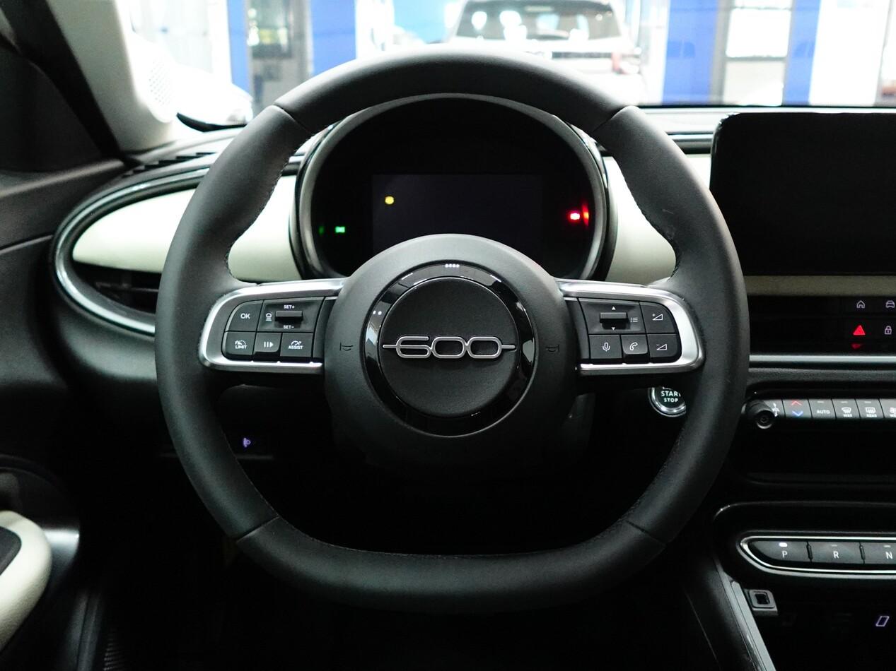 Fiat 600 1.2 HYBRID 145 CV LA PRIMA