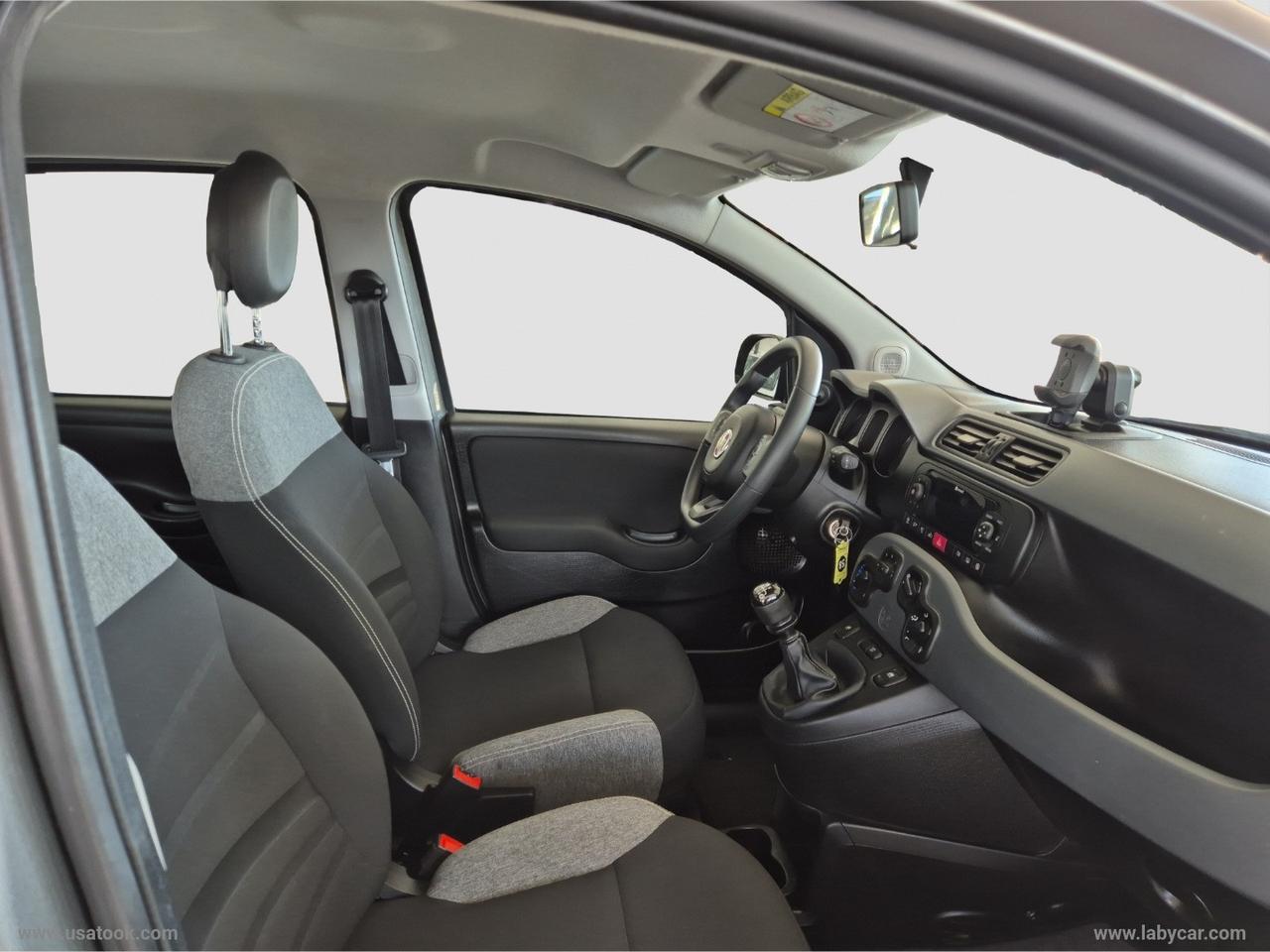 FIAT Panda 1.0 FireFly S&S Hybrid City Life TUA A € 9.950 CON USATOOK PLUS