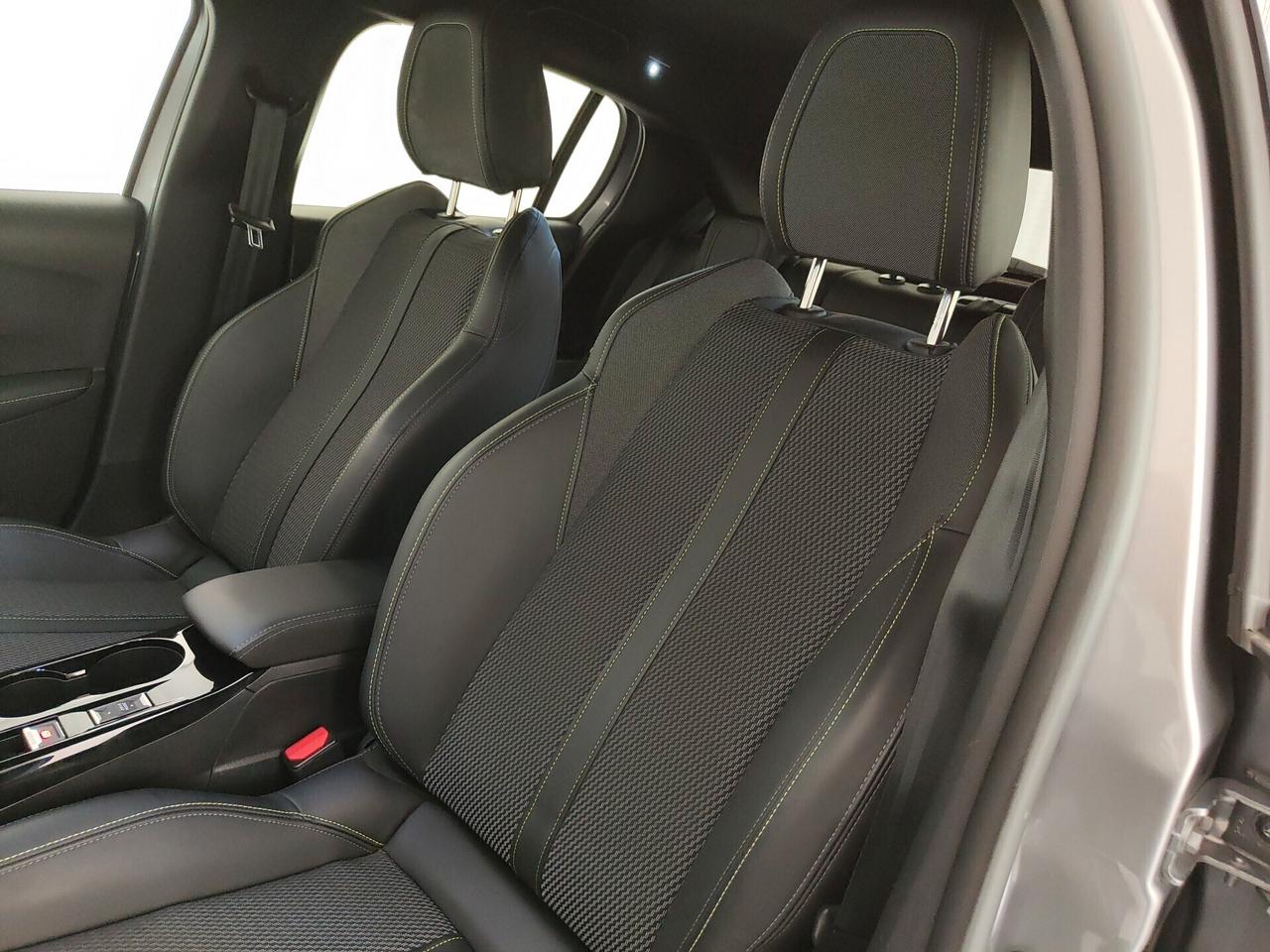 Peugeot 208 PureTech 100 Stop&Start 5 porte GT