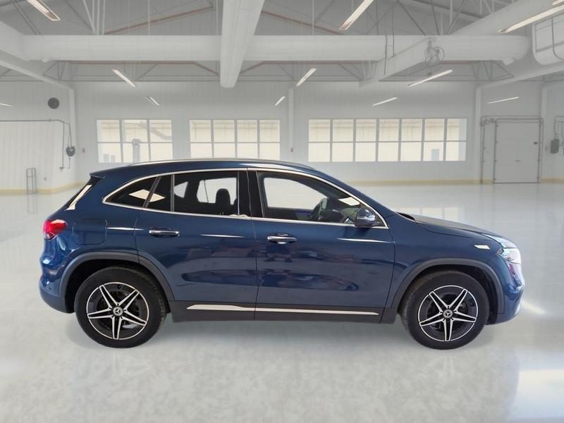 MERCEDES-BENZ EQA 250 PREMIUM PLUS SUV