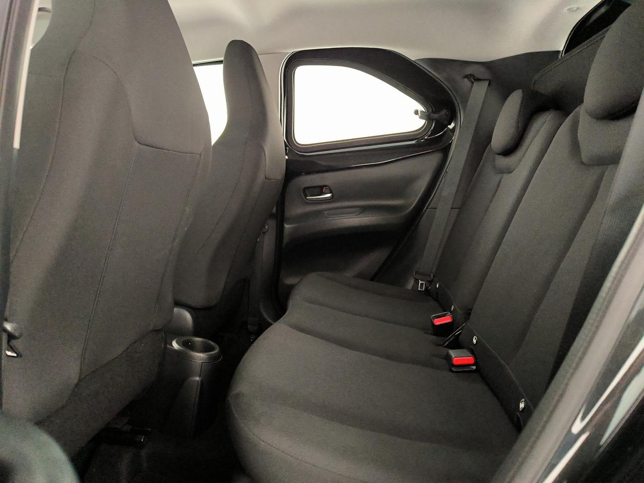 Toyota Aygo x 1.0 active 72cv
