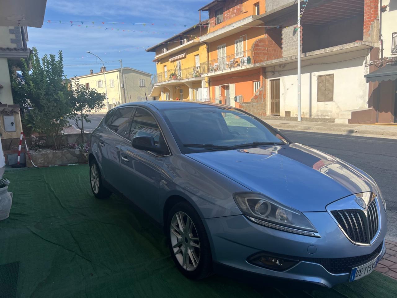 Lancia Delta 1.6 MJT DPF Platino