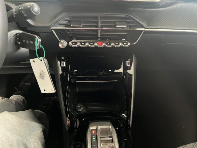 PEUGEOT 2008 1.2 Hybrid 145cv e-DCS6 Allure