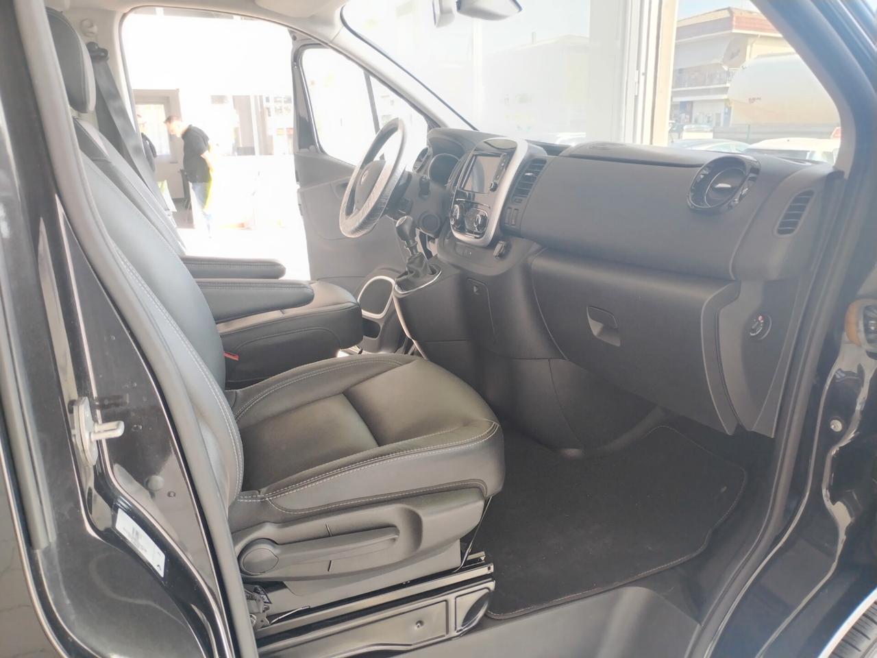 Renault Trafic T27 1.6 dCi 145CV 8POSTI