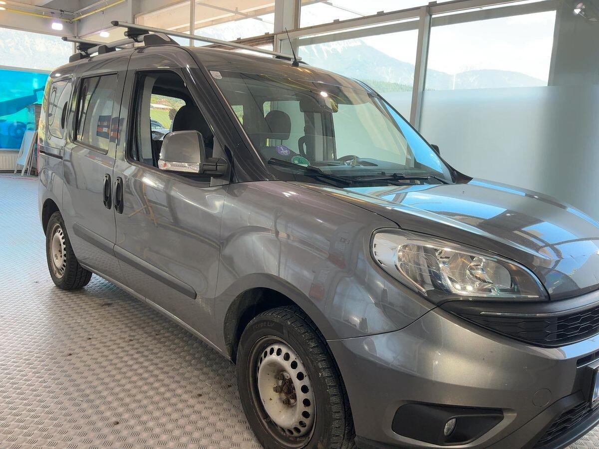 Fiat Doblo Doblò 1.4 T-Jet 16V Natural Power Lounge