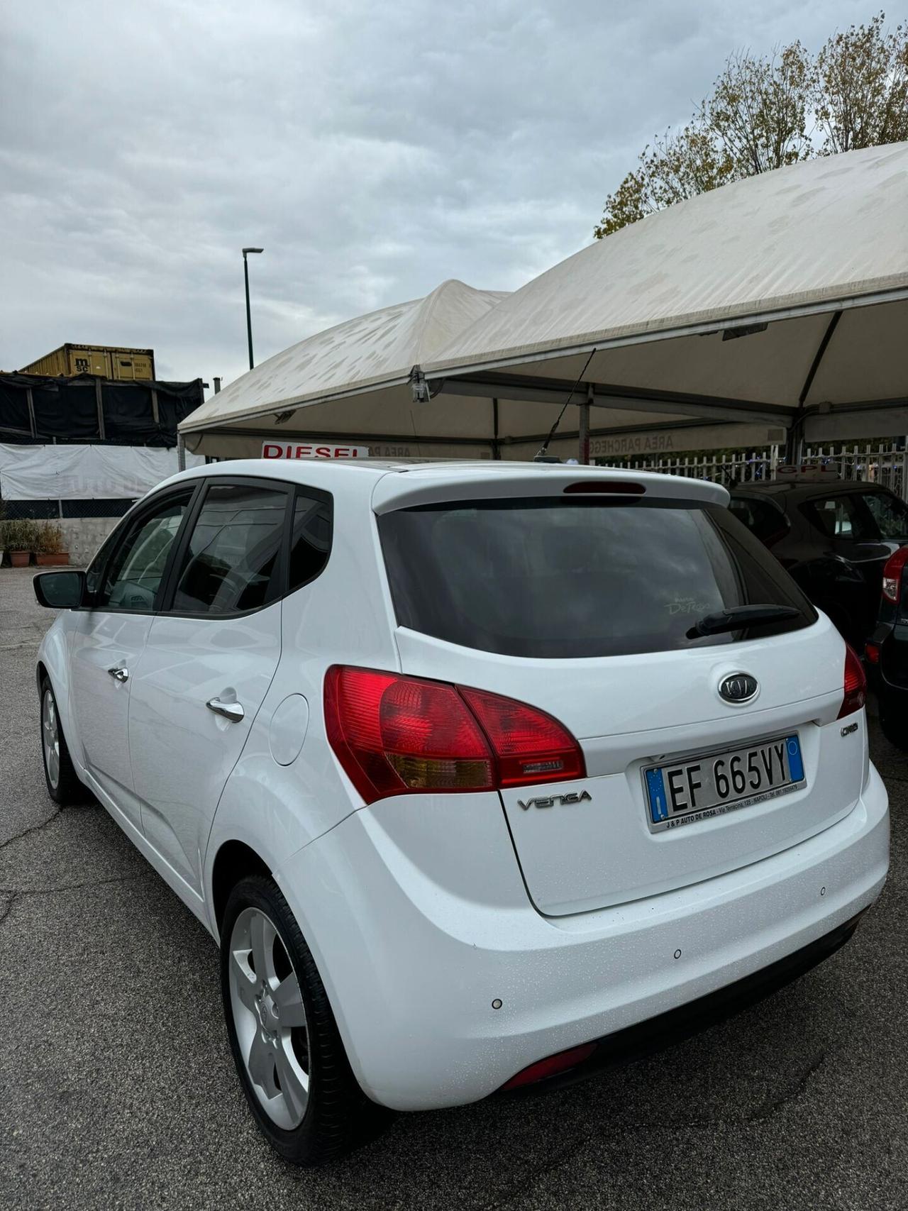 Kia Venga 1.6 CRDi VGT TX