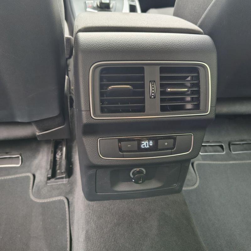 Audi Q5 2.0 TDI 190 CV quattro tronic Business Sport