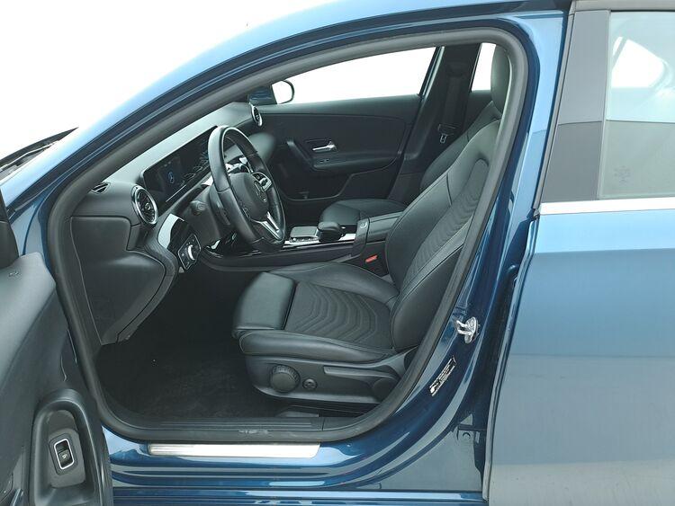 Mercedes Classe A 180d Automatic Business BR244184 2.0 Diesel 116CV