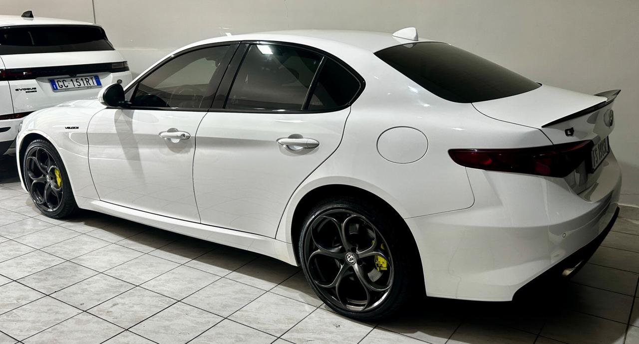 Alfa Romeo Giulia 2.2 Turbodiesel 210 CV AT8 AWD Q4 Veloce
