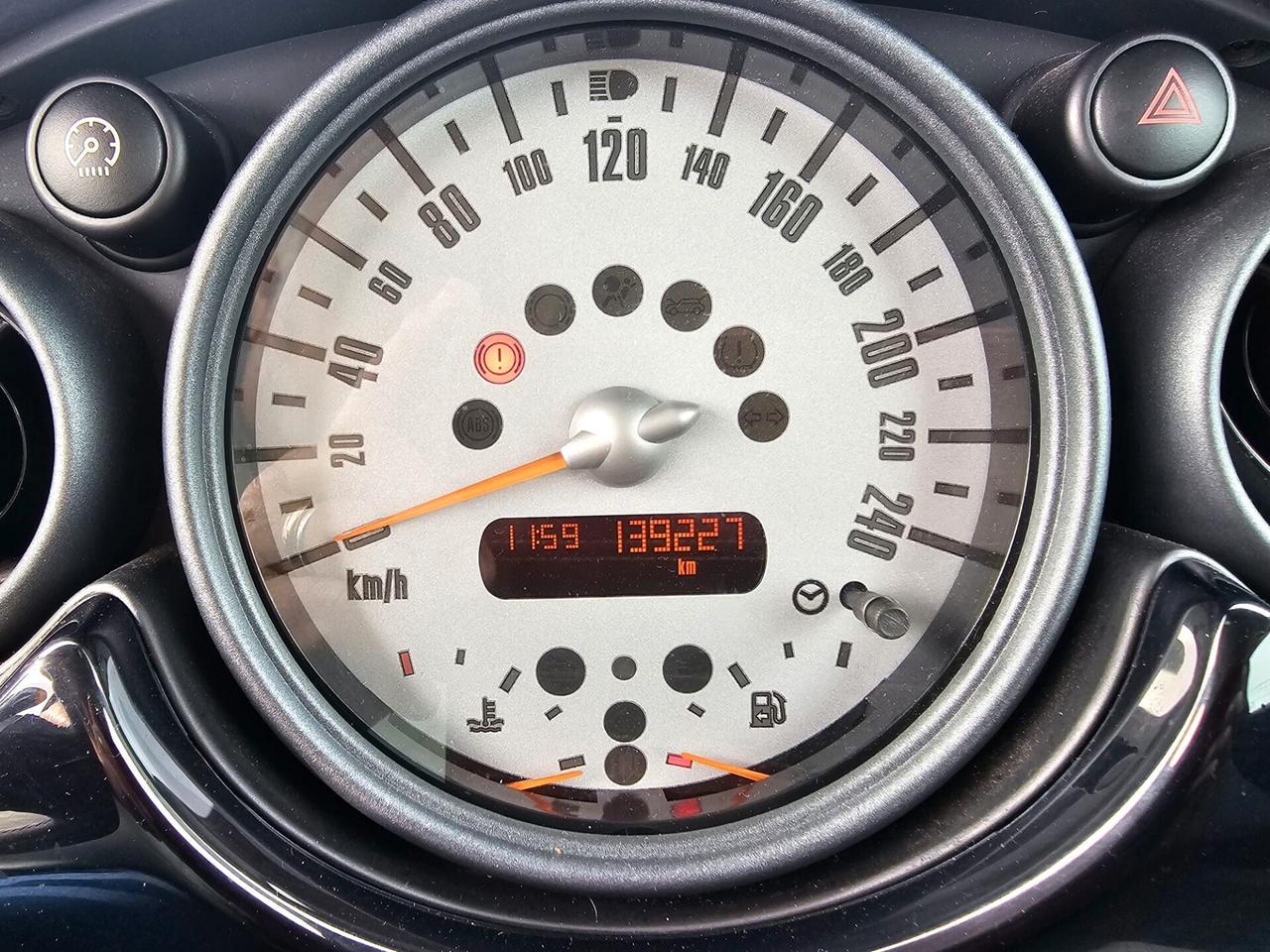 Mini 1.4 tdi One D Seven
