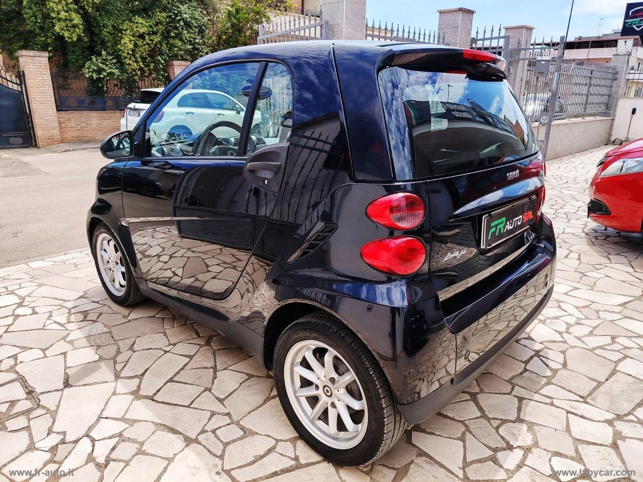 SMART fortwo 1000 52 kW MHD coupé passion