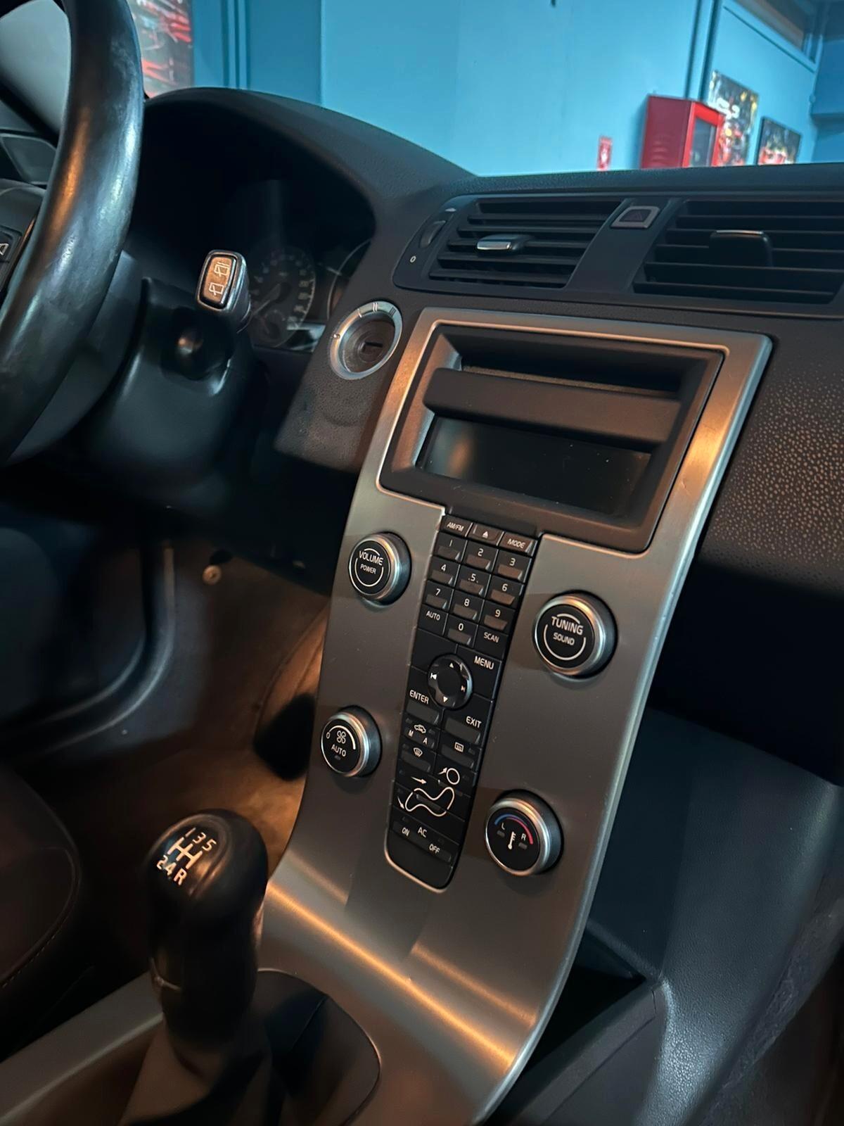 VOLVO V50 CERTIFICATA 1.6CC 101CV OK NEOPATENTATI