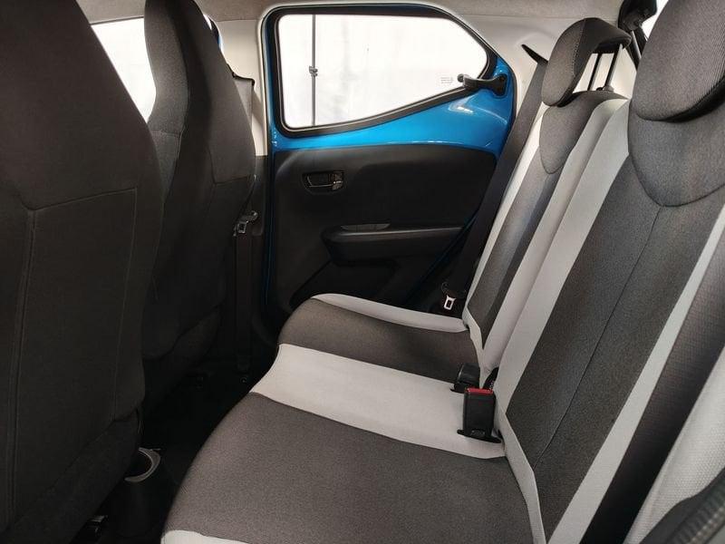 Toyota Aygo Aygo 1.0 VVT-i 69 CV 5 porte x-play MMT