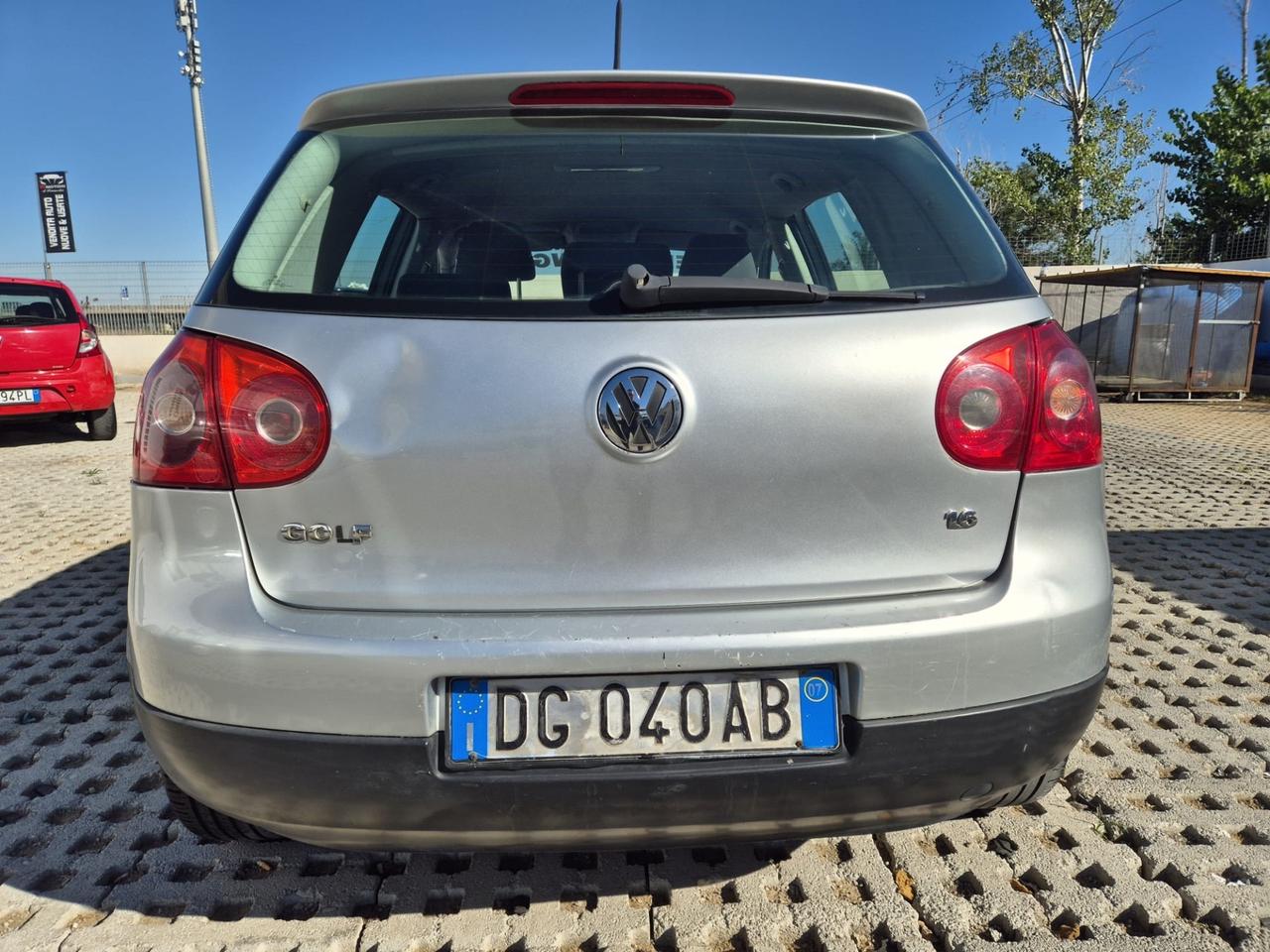 Volkswagen Golf 1.6 5p. Comfortline