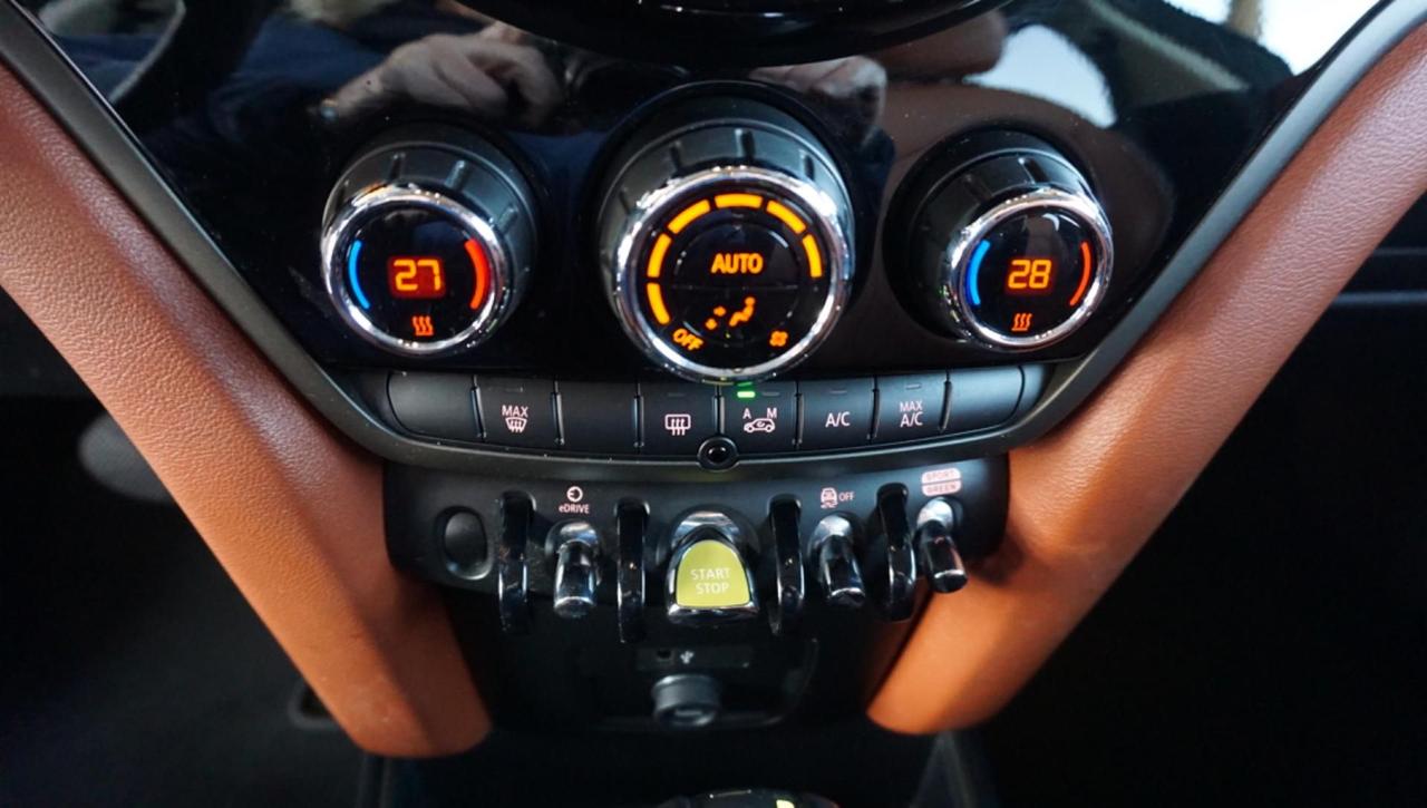 MINI Cooper Countryman 1.5 Cooper SE Countryman ALL4 Automatica