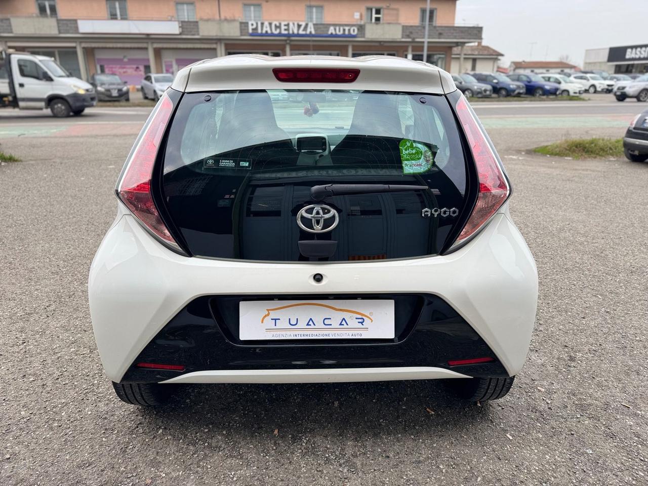 Toyota Aygo X Play 1.0 VVT-i