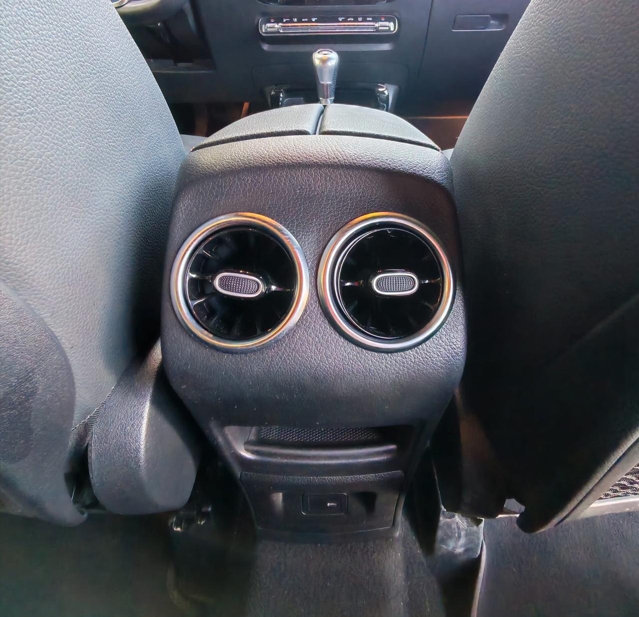 Mercedes-benz B 180 d Premium AMG Line