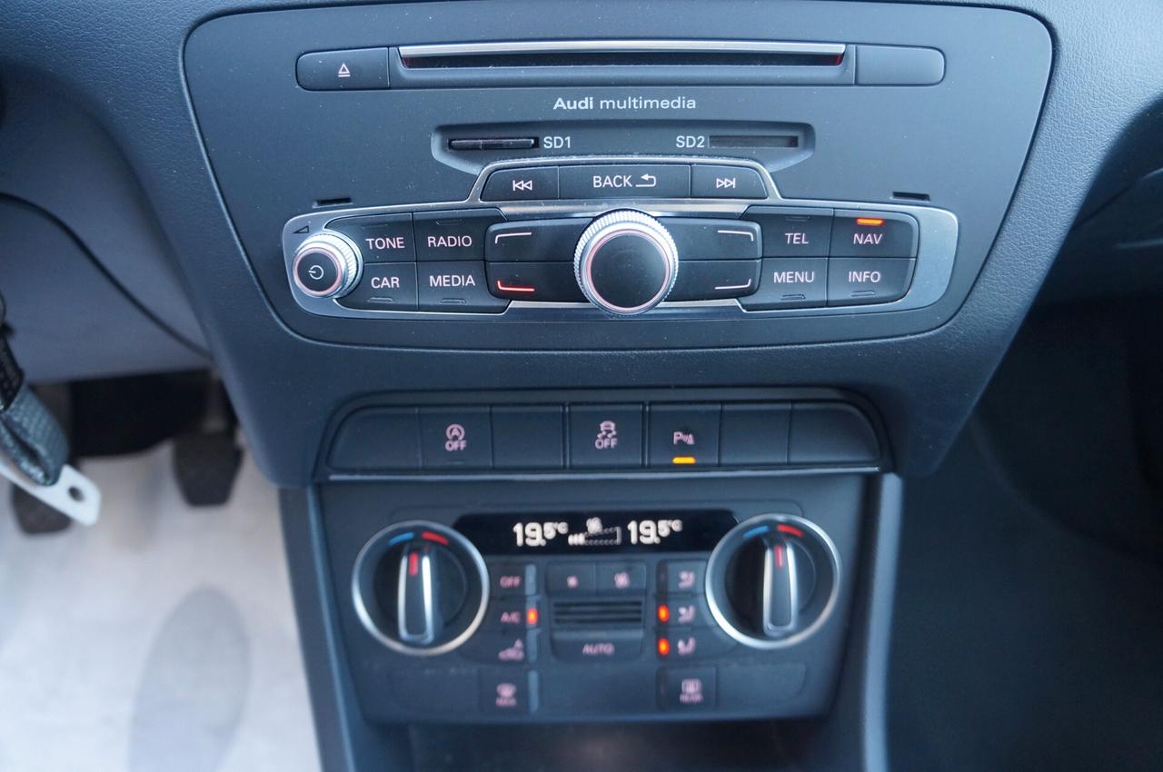 Audi Q3 2.0 TDI 120 CV Business