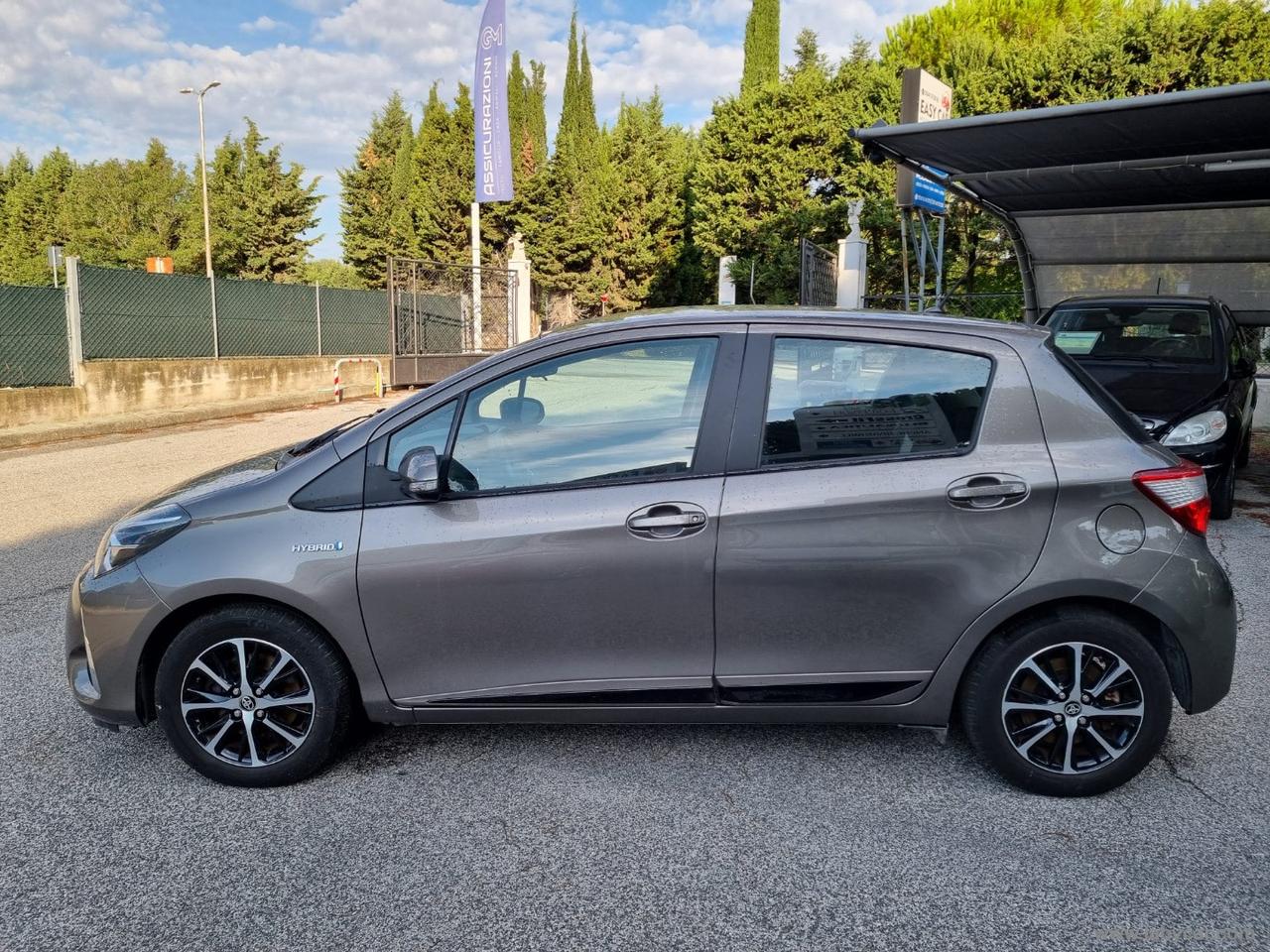 TOYOTA Yaris 1.5 Hybrid 5p. Active