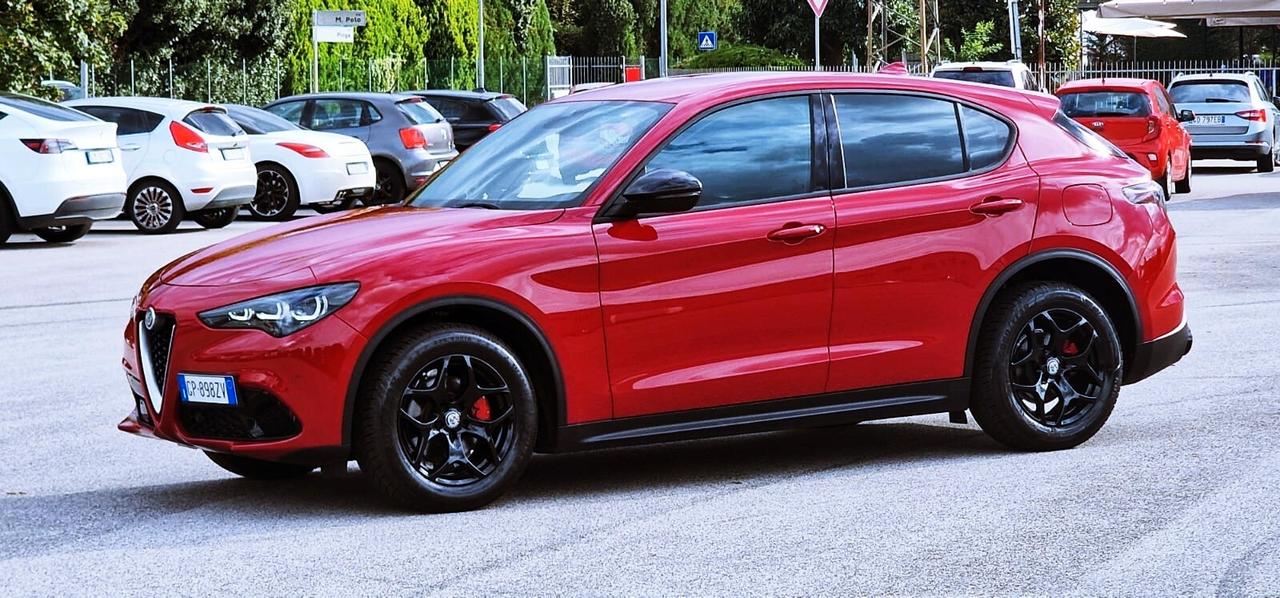 Alfa Romeo Stelvio 2.2 Turbodiesel 160 CV AT8 RWD Super