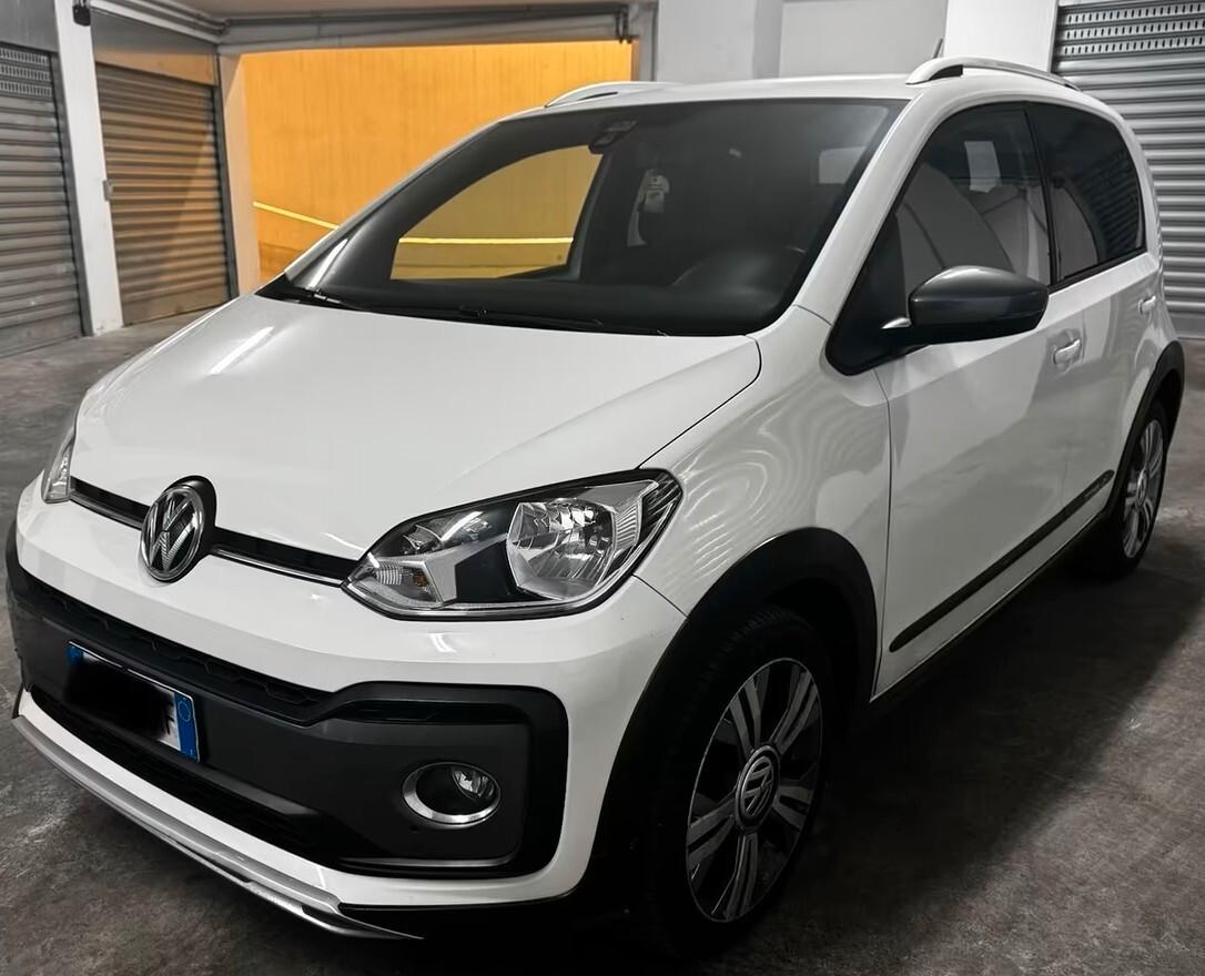 Volkswagen up! 1.0 75 CV 5p. cross