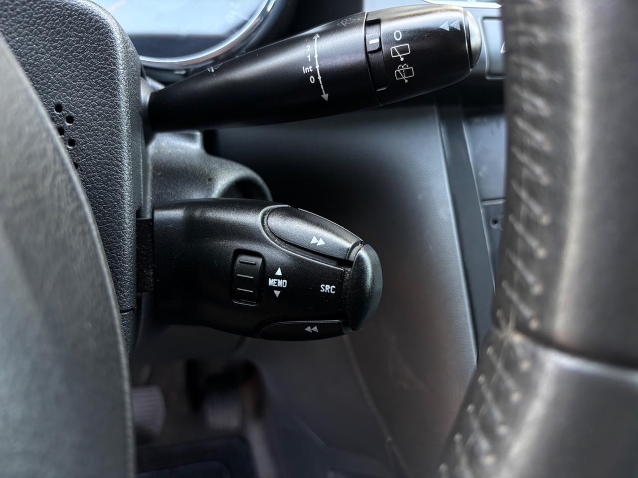 Peugeot 3008 1.6 HDi. Garanzia 12mesi. Neopatentati