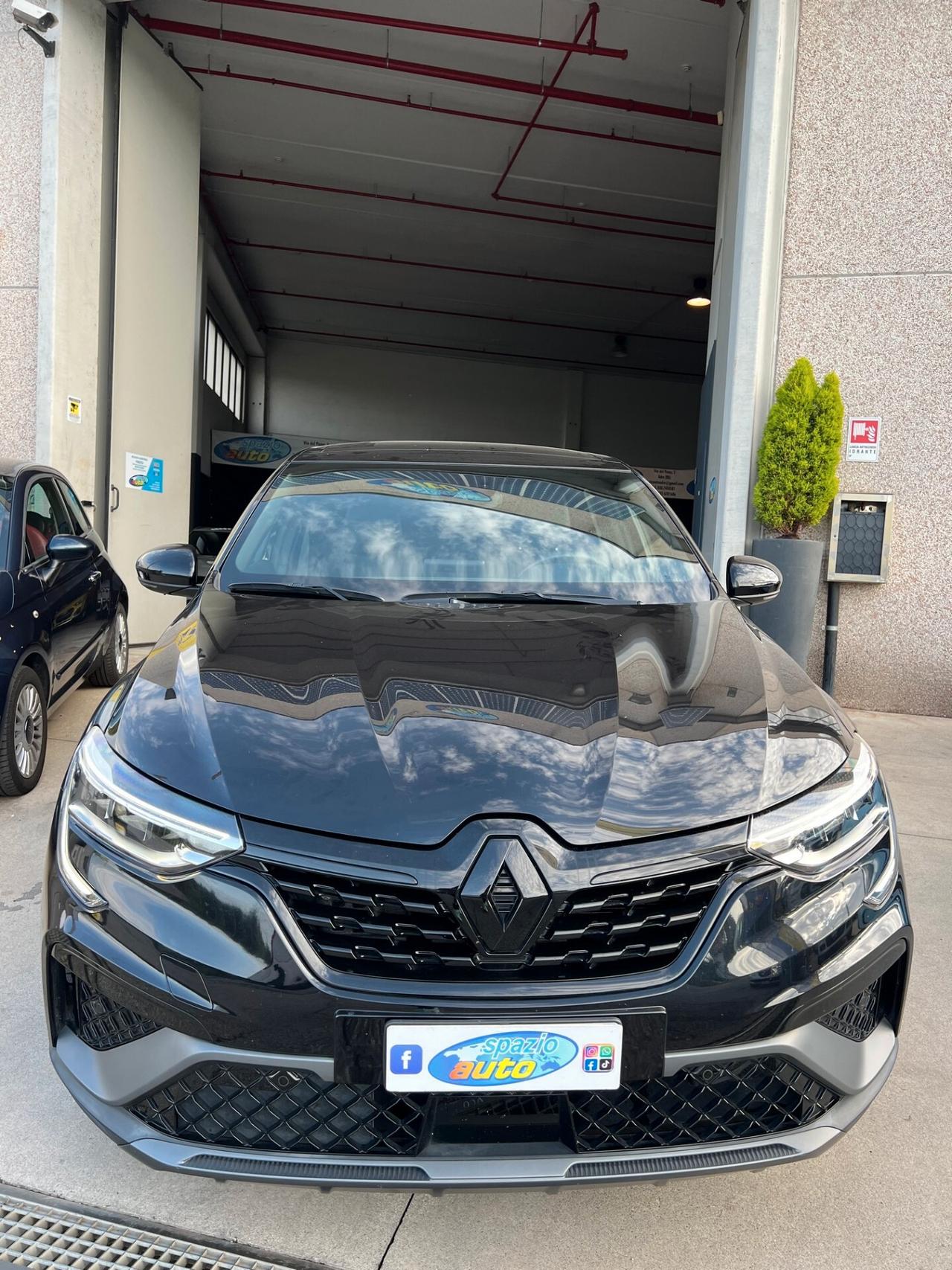 Renault Arkana Full Hybrid E-Tech 145 CV Engineered/TETTO PANORAMICO APRIBILE, SEDILI RISCALDABILI E VOLANTE