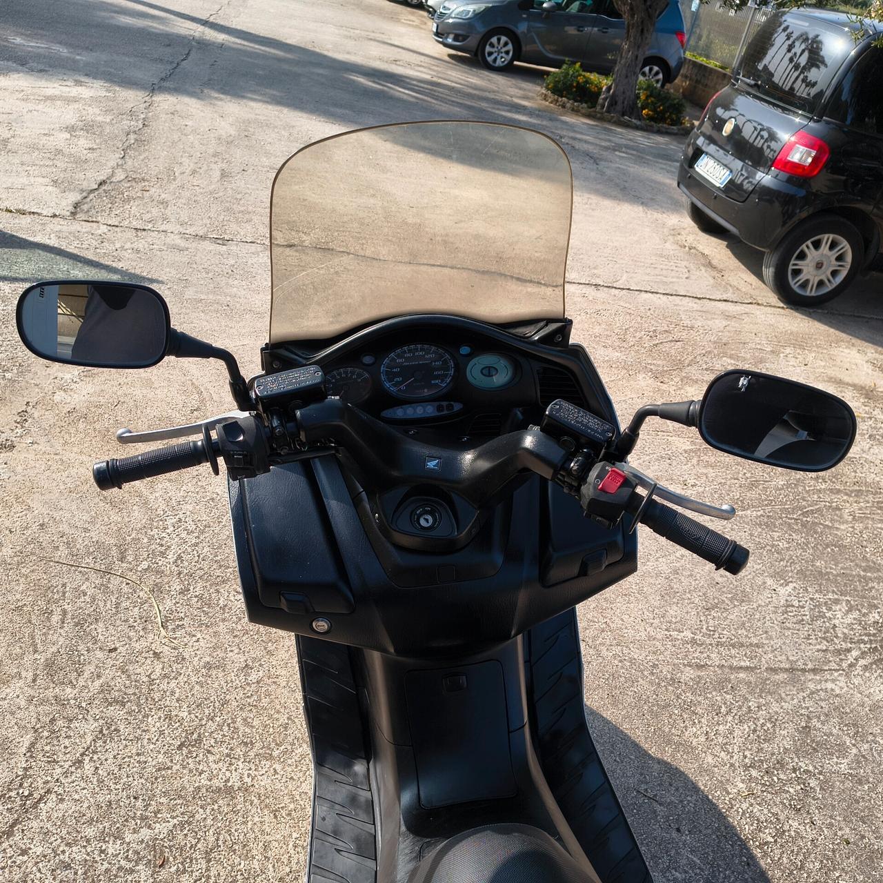 Honda Silver Wing 400
