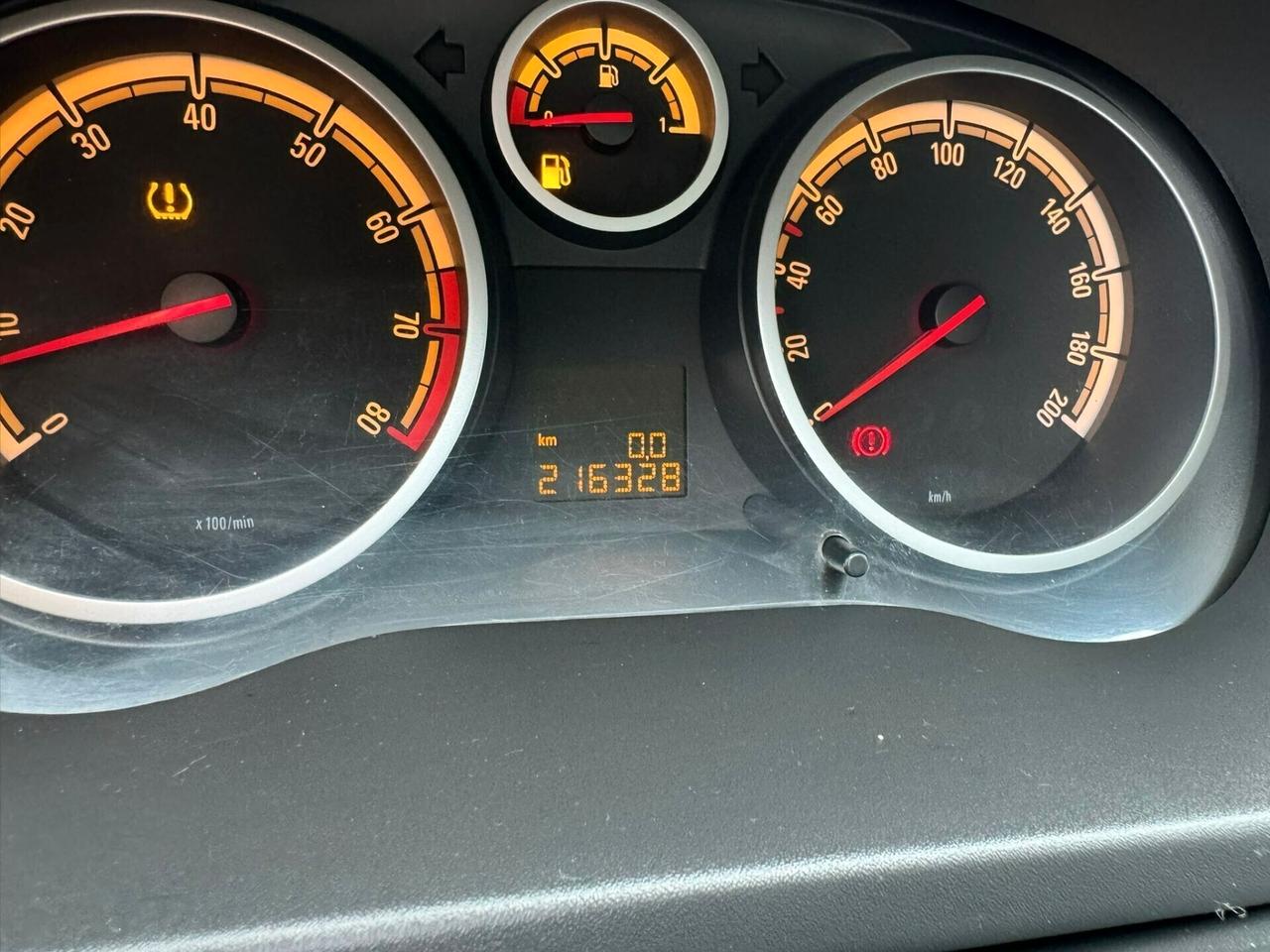 Opel Corsa 1.2 5 porte