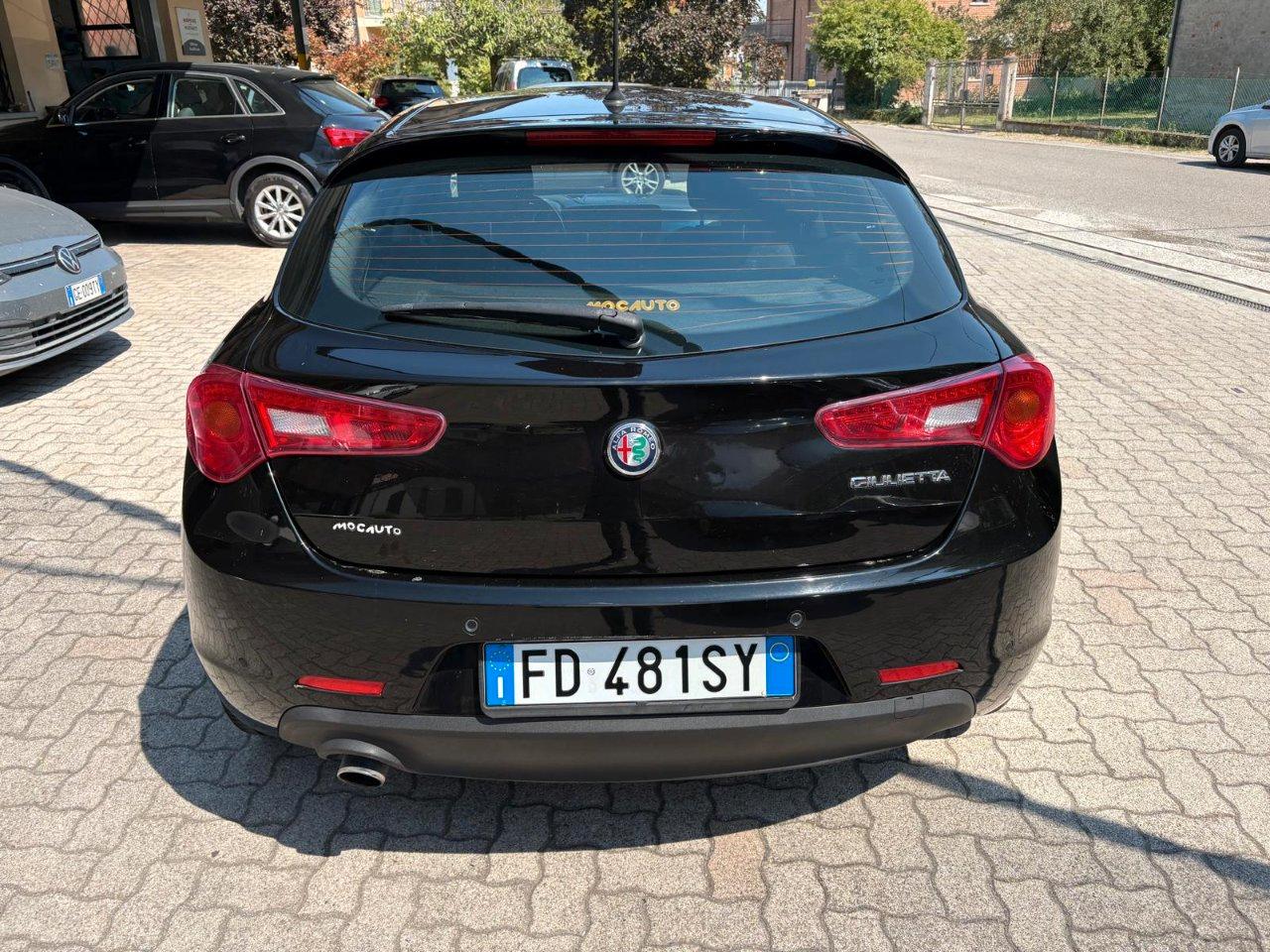 Alfa Romeo Giulietta 1.6 jtdm Super 120cv tct AUTOMATICO OK NEOPATENTATO