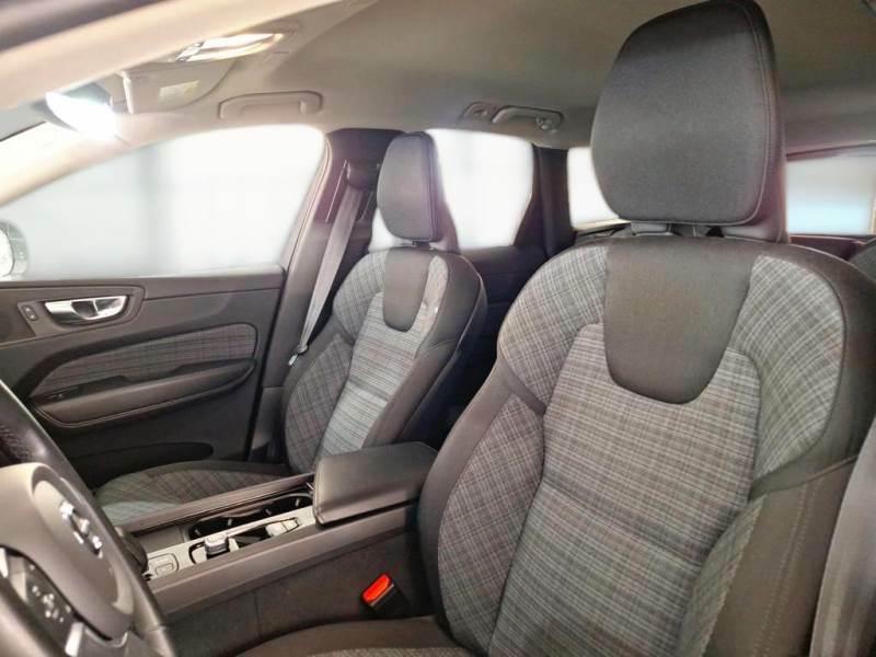 VOLVO XC60 B4 D AWD automatico Core