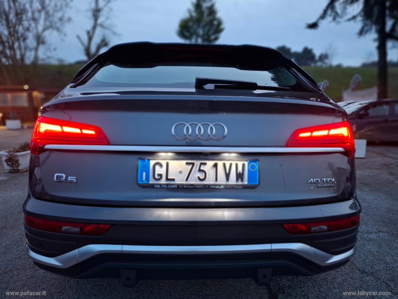 AUDI Q5 SPB 40 TDI quattro S tronic IDENTITY BLACK